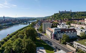 Mercure Hotel Wuerzburg Am Mainufer